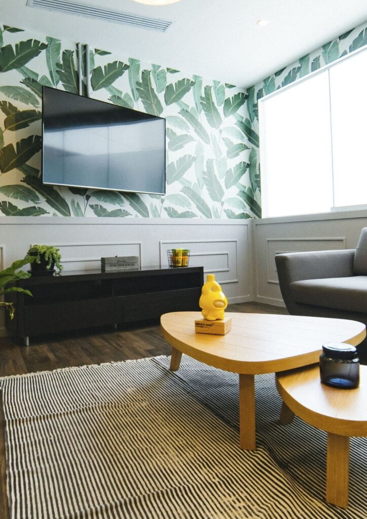 tips to spice up a neutral color palette