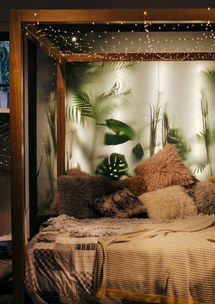 Green and brown Colour Combinations to Enhance Your Bedroom Walls