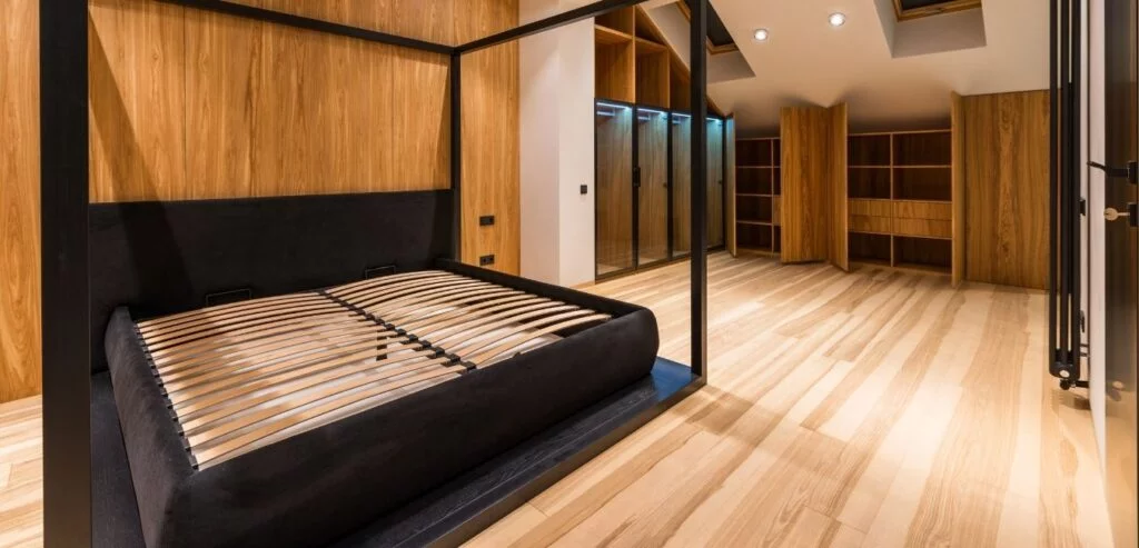 Wear and care of your wooden furniture - bed