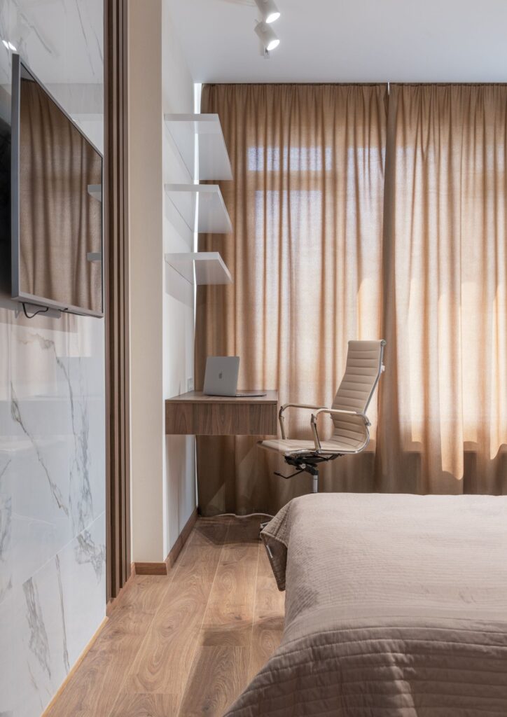 Peach cream 10 Best Color combinations to enhance your bedroom walls